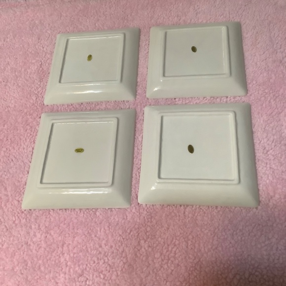 MODERN EXPRESSIONS Porcelain Plates Set of 4 New - Picture 6 of 6